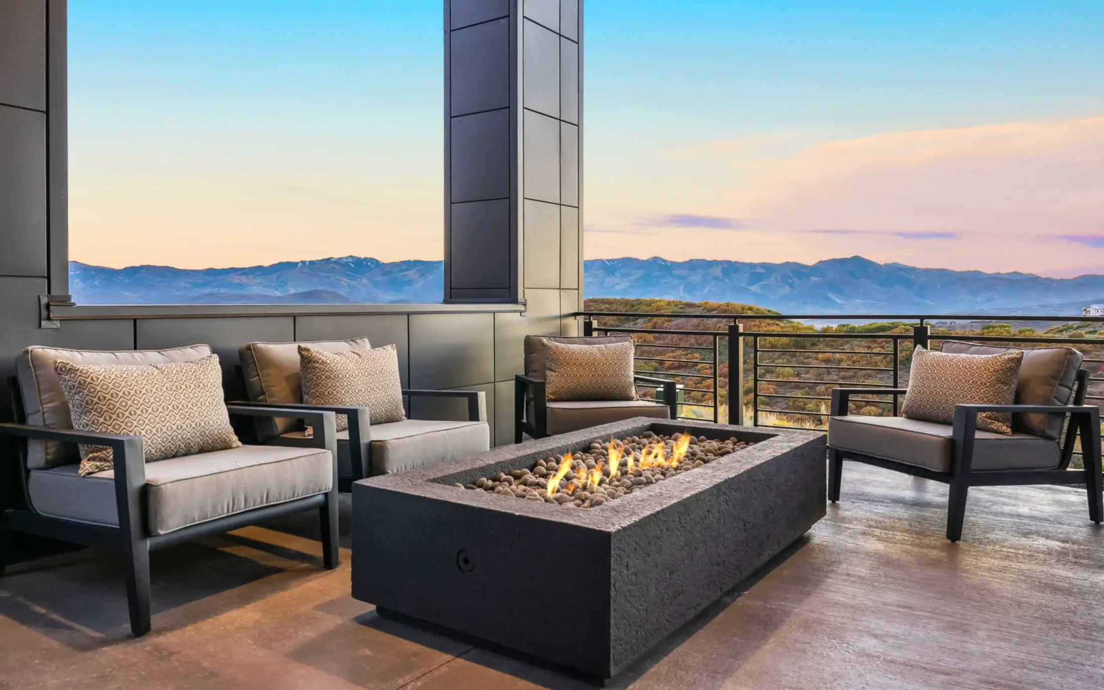 Promontory Homes The Bradford Plus